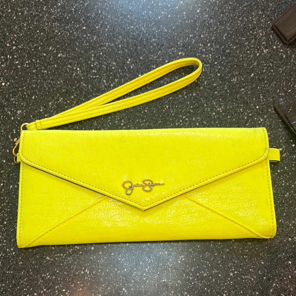 Neon yellow fun 80’s purse …